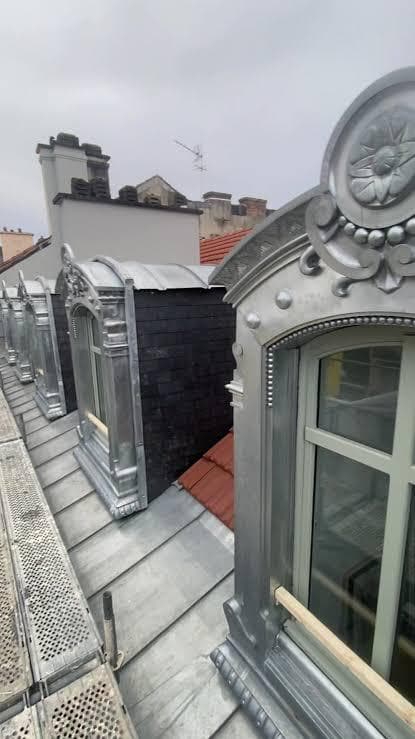 Zinguerie Complète — Gouttières Zinc - Avant